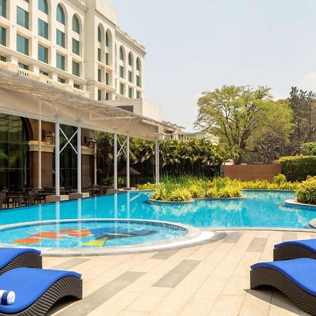 Radisson Blu Plaza Hotel Maisur Dış mekan fotoğraf The Taj Mahal Palace, Mumbai